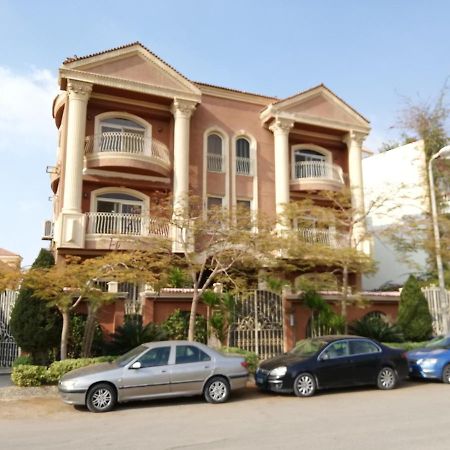 Hidden Gem With Pool Access In New Cairoアパートメント エクステリア 写真