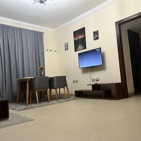 Hidden Gem With Pool Access In New Cairoアパートメント エクステリア 写真