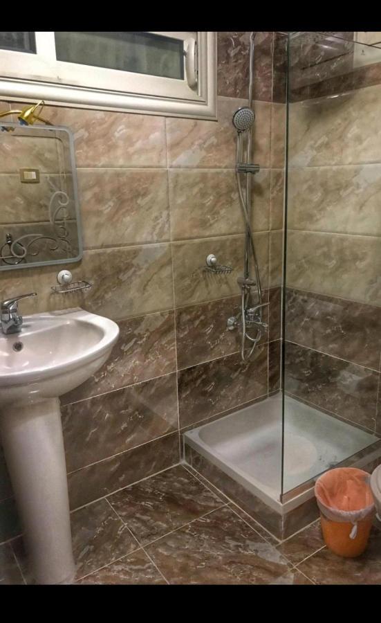 Hidden Gem With Pool Access In New Cairoアパートメント エクステリア 写真